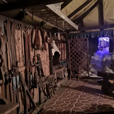 O.w. Blue Cafe クロシチェンコ